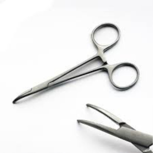 [IU-00600-S] Pinza Hemostática de Halsted-Mosquito sin Dientes, Punta Curvada y Mandíbulas Dentadas - Longitud de 12,5 cm